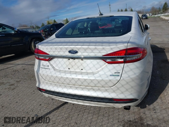 2018 Ford Fusion SE with VIN 3FA6P0HDXJR127018, listed as a IAAI auction lot 42013450 with 93,761 mi miles. Bid and sale history available at carsss.com. Image 16.