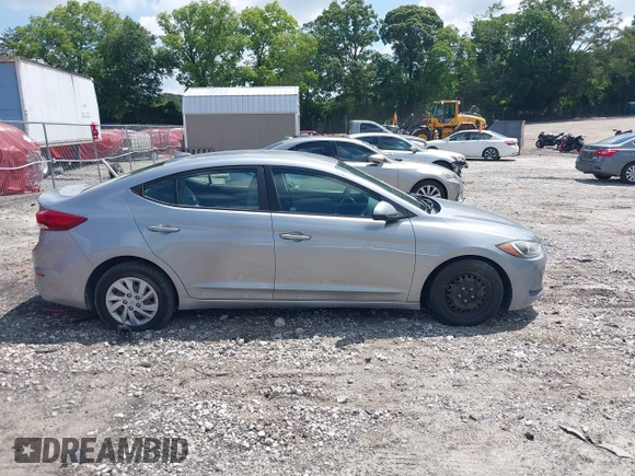 2017 Hyundai Elantra SE z VIN 5NPD74LF6HH083369, wystawiony jako IAAI lot #42446226 z przebiegiem 168 846 mil mil oraz . Historia ofert i sprzedaży dostępna na DreamBid. Obrazek 13.