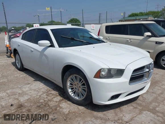 2013 Dodge Charger SXT with VIN 2C3CDXHG0DH664865, listed as a IAAI auction lot 41914053 with 195,211 mi miles. Bid and sale history available at carsss.com. Image 1.