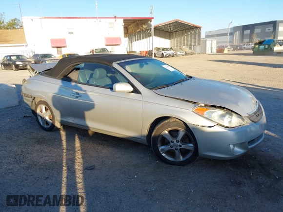 2005 Toyota Solara SE z VIN 4T1FA38P65U040475, wystawiony jako IAAI lot #41816379 z przebiegiem 174 402 mil mil oraz . Historia ofert i sprzedaży dostępna na DreamBid. Obrazek 14.