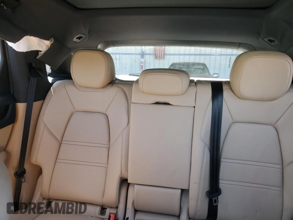 2020 Porsche Cayenne Turbo S E-Hybrid с VIN WP1AA2AY8LDA06688, выставлен на аукционе Copart как лот 55681145 с пробегом Не указан миль и Списание • Salvage title. История ставок и продаж доступна на DreamBid. Изображение 10.