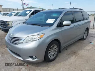 2017 Toyota Sienna XLE Auto Access Seat with VIN 5TDYZ3DC5HS809534, listed as a IAAI auction lot 41931204 with 132,288 mi miles and . Bid and sale history available at DreamBid. Image 18.