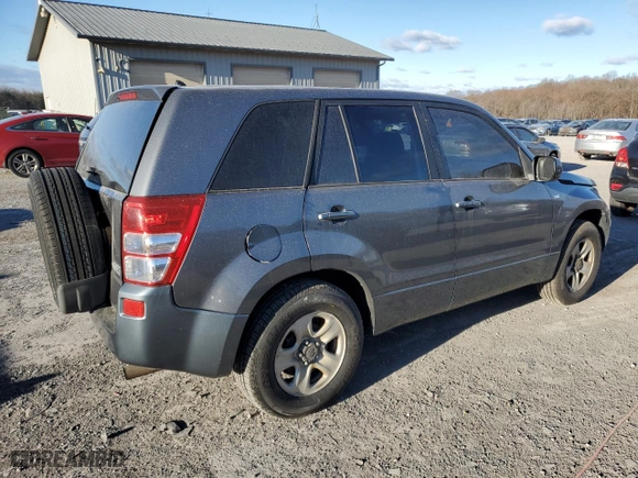 2006 Suzuki Grand Vitara with VIN JS3TE941664103061, listed as a Copart auction lot 83084904 with 207,213 mi miles and Salvage Title. Bid and sale history available at carsss.com. Image 3.