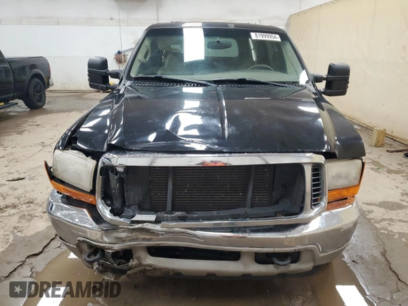 2000 Ford Excursion Limited with VIN 1FMNU43S1YEE15529, listed as a Copart auction lot 81999954 with 197,353 mi miles and Clean title. Bid and sale history available at DreamBid. Image 5.