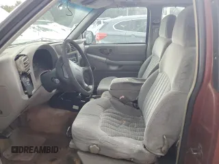 1998 Isuzu Hombre z VIN 1GGCS19X0W8650520, wystawiony jako Copart lot #73962444 z przebiegiem Nie podano mil oraz Szkody całkowita. Historia ofert i sprzedaży dostępna na DreamBid. Obrazek 7.