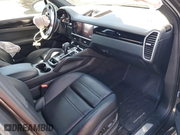 2022 Porsche Cayenne Turbo S E-Hybrid with VIN WP1AA2AY9NDA03317, listed as a Copart auction lot 47433095 with Not provided miles and Salvage title. Bid and sale history available at DreamBid. Image 8.