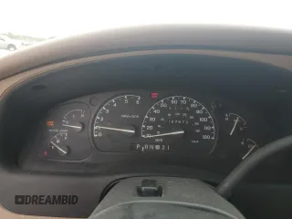 2000 Ford Explorer XLS z VIN 1FMZU62X4YZB47949, wystawiony jako Copart lot #82259804 z przebiegiem 127 673 mil mil oraz Nie do naprawy • Non repairable. Historia ofert i sprzedaży dostępna na DreamBid. Obrazek 9.