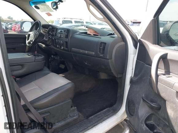 2010 Chevrolet Silverado 1500 LT with VIN 1GCSCSEA1AZ180941, listed as a IAAI auction lot 41885779 with 131,692 mi miles and . Bid and sale history available at DreamBid. Image 5.