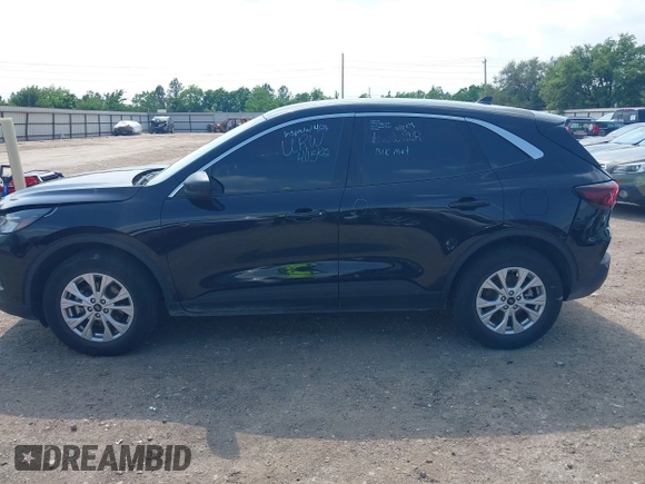 2024 Ford Escape Active with VIN 1FMCU9GN3RUA23622, listed as a IAAI auction lot 42133705 with 29,071 mi miles and . Bid and sale history available at DreamBid. Image 14.