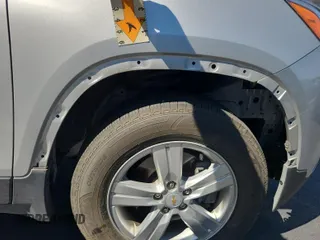 2020 Chevrolet Trax LT с VIN KL7CJPSB1LB010835, выставлен на аукционе IAAI как лот 42832682 с пробегом 51 060 миль миль и . История ставок и продаж доступна на DreamBid. Изображение 21.