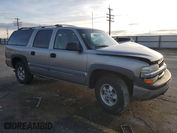 2002 Chevrolet Suburban Z71 with VIN 3GNFK16ZX2G218257, listed as a Copart auction lot 85267134 with 207,056 mi miles and Salvage Title. Bid and sale history available at carsss.com. Image 4.