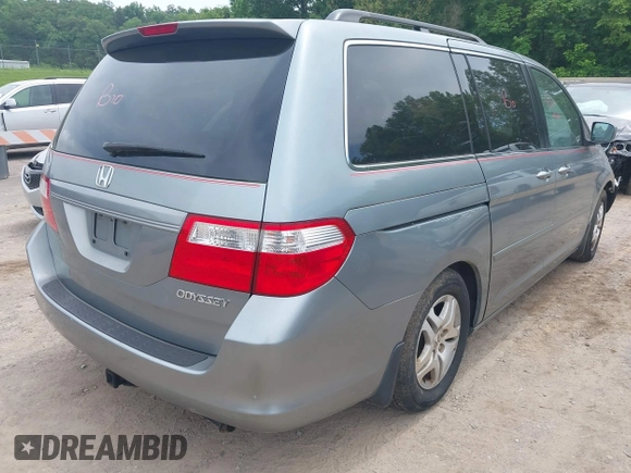 2005 Honda Odyssey EX-L with VIN 5FNRL38685B031644, listed as a IAAI auction lot 42267739 with 223,537 mi miles and . Bid and sale history available at DreamBid. Image 4.