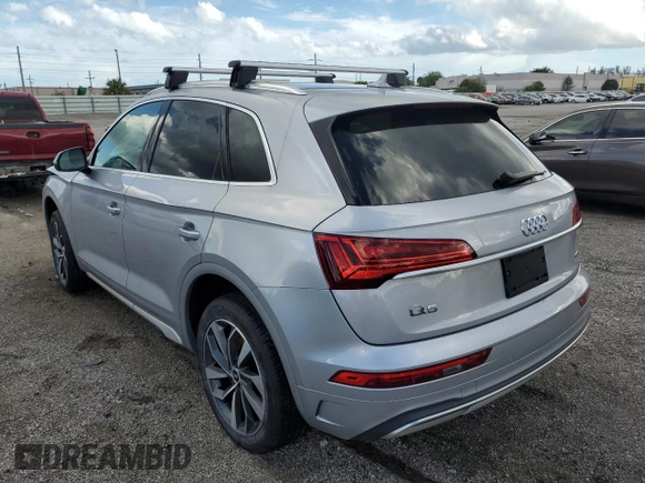 2021 Audi Q5 Premium with VIN WA1AAAFY6M2131314, listed as a Copart auction lot 66563942 with 12,653 mi miles. Bid and sale history available at carsss.com. Image 3.