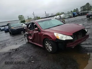 2011 Subaru Legacy Premium z VIN 4S3BMBC62B3239835, wystawiony jako Copart lot #55511365 z przebiegiem 212 413 mil mil oraz Szkoda całkowita • Salvage title. Historia ofert i sprzedaży dostępna na DreamBid. Obrazek 14.