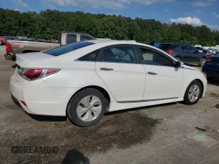 2014 Hyundai Sonata Limited with VIN KMHEC4A41EA116651, listed as a Copart auction lot 55046545 with 102,182 mi miles and Clean Title. Bid and sale history available at carsss.com. Image 3.