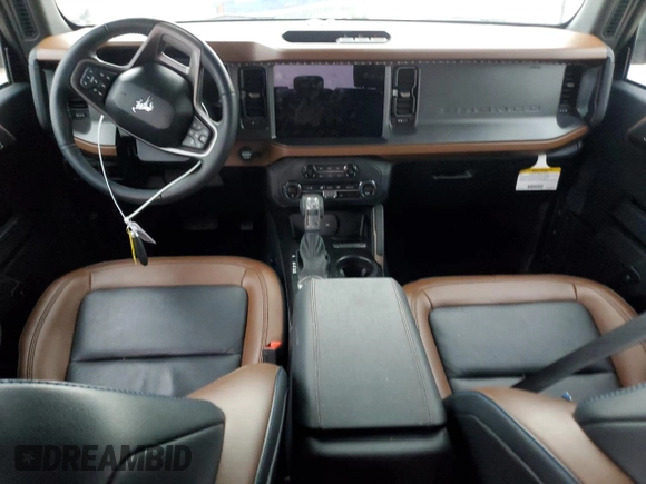 2024 Ford Bronco Outer Banks with VIN 1FMDE8BH4RLA26290, listed as a Copart auction lot 54764525 with 5,373 mi miles and Salvage title. Bid and sale history available at DreamBid. Image 8.
