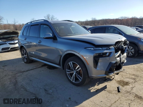 2025 BMW X7 xDrive40i with VIN 5UX23EM02S9W30056, listed as a Copart auction lot 50580665 with 0 mi miles and Salvage Title. Bid and sale history available at carsss.com. Image 4.