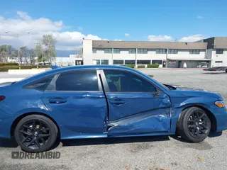 2025 Honda Civic Sport z VIN 2HGFE2F50SH508592, wystawiony jako IAAI lot #41705638 z przebiegiem 14 530 mil mil oraz . Historia ofert i sprzedaży dostępna na DreamBid. Obrazek 6.
