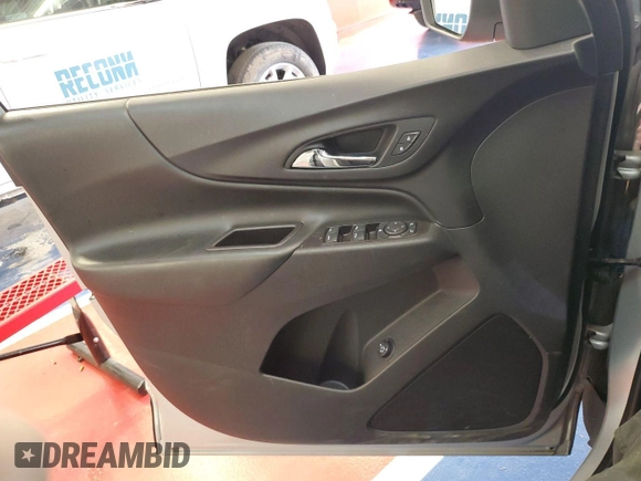 2022 Chevrolet Equinox LT z VIN 2GNAXJEV7N6120877, wystawiony jako IAAI lot #42399180 z przebiegiem 24 038 mil mil oraz . Historia ofert i sprzedaży dostępna na DreamBid. Obrazek 18.