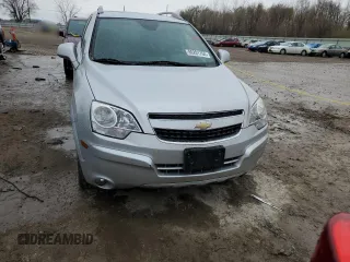 2014 Chevrolet Captiva Sport LT with VIN 3GNAL3EK7ES659238, listed as a Copart auction lot 80201764 with 79,752 mi miles and Salvage Title. Bid and sale history available at DreamBid. Image 5.