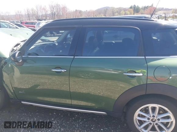 2016 MINI Countryman S z VIN WMWZC5C50GWU03242, wystawiony jako IAAI lot #41912462 z przebiegiem 68 477 mil mil oraz . Historia ofert i sprzedaży dostępna na DreamBid. Obrazek 15.