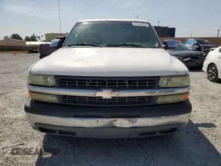 2002 Chevrolet Silverado 1500 LT with VIN 2GCEC19T521364308, listed as a Copart auction lot 54184255 with 186,478 mi miles and Salvage Title. Bid and sale history available at carsss.com. Image 5.