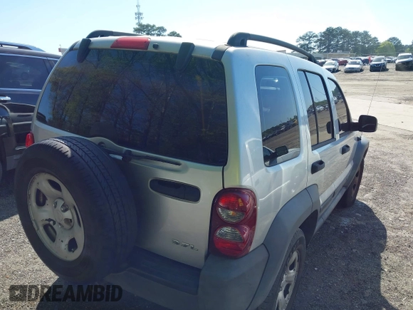 2007 Jeep Liberty Sport with VIN 1J8GK48K07W660822, listed as a IAAI auction lot 41993712 with 199,337 mi miles. Bid and sale history available at carsss.com. Image 4.