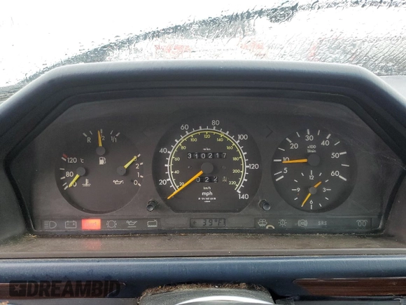 1990 Mercedes-Benz 300 with VIN WDBEB28D9LB167760, listed as a Copart auction lot 50052815 with 310,217 mi miles and Clean Title. Bid and sale history available at DreamBid. Image 9.