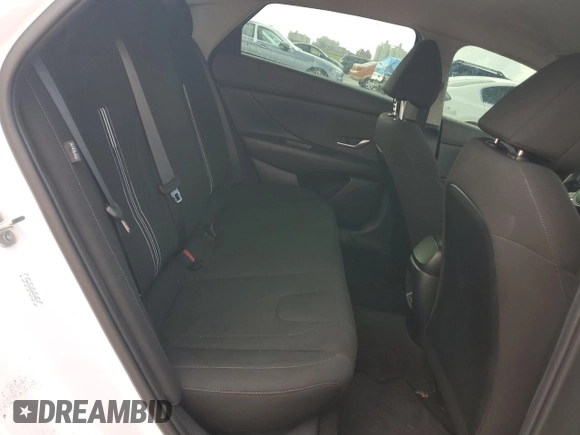 2024 Hyundai Elantra SEL with VIN KMHLM4DG5RU758577, listed as a Copart auction lot 54337735 with 23,082 mi miles and Salvage title. Bid and sale history available at DreamBid. Image 10.