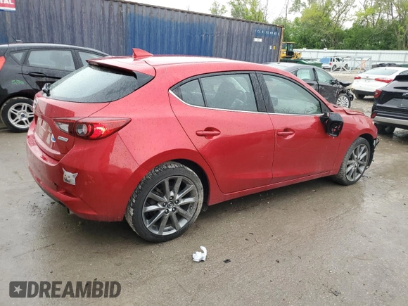 2018 Mazda 3 Touring z VIN 3MZBN1L39JM260754, wystawiony jako Copart lot #58514675 z przebiegiem 62 946 mil mil oraz Czysty tytuł • Clean title. Historia ofert i sprzedaży dostępna na DreamBid. Obrazek 3.