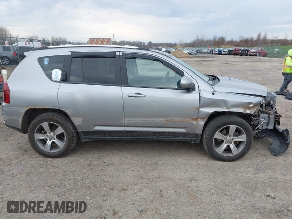 2017 Jeep Compass High Altitude with VIN 1C4NJDEB9HD122980, listed as a IAAI auction lot 42076489 with 115,626 mi miles and . Bid and sale history available at DreamBid. Image 13.