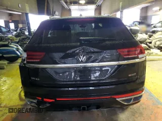 2021 Volkswagen Atlas SEL Premium R-Line with VIN 1V2FE2CA9MC232921, listed as a Copart auction lot 83993304 with 48,077 mi miles and Salvage title. Bid and sale history available at DreamBid. Image 6.