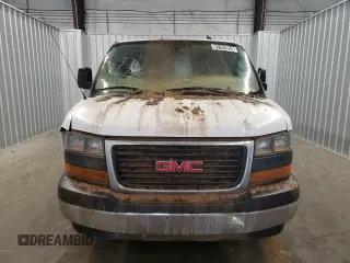 2023 GMC Savana Cargo Van with VIN 1GTW7AFP2P1138790, listed as a Copart auction lot 83101054 with 0 mi miles and Salvage Title. Bid and sale history available at carsss.com. Image 5.