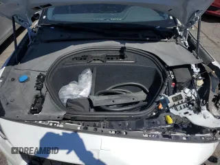 2023 Polestar 2 z VIN YSMEG3KA8PL161928, wystawiony jako Copart lot #71888474 z przebiegiem 27 406 mil mil oraz Szkoda całkowita • Salvage title. Historia ofert i sprzedaży dostępna na DreamBid. Obrazek 11.