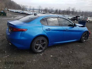 2018 Alfa Romeo Giulia with VIN ZARFAEDN9J7563315, listed as a Copart auction lot 47506033 with 0 mi miles. Bid and sale history available at carsss.com. Image 3.