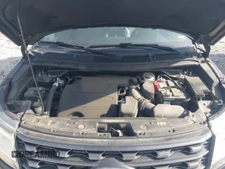 2017 Ford Explorer XLT с VIN 1FM5K8D84HGC45915, выставлен на аукционе IAAI как лот 42088691 с пробегом 162 159 миль миль и . История ставок и продаж доступна на DreamBid. Изображение 10.