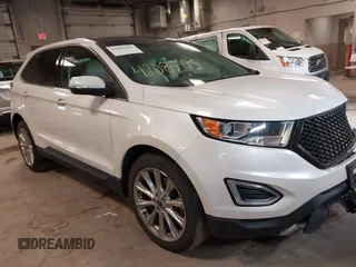 2017 Ford Edge Titanium z VIN 2FMPK4K85HBB25763, wystawiony jako IAAI lot #42085795 z przebiegiem 123 309 mil mil oraz . Historia ofert i sprzedaży dostępna na DreamBid. Obrazek 1.