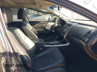 2014 Nissan Altima SL with VIN 1N4AL3AP2EC145724, listed as a IAAI auction lot 41785403 with 241,613 mi miles and . Bid and sale history available at DreamBid. Image 5.