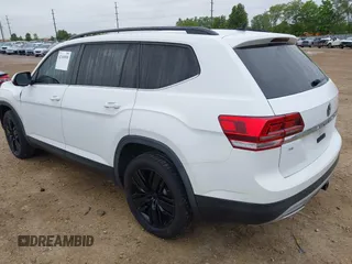 2020 Volkswagen Atlas SE with VIN 1V2WR2CA6LC502996, listed as a IAAI auction lot 42345898 with 94,627 mi miles and . Bid and sale history available at DreamBid. Image 3.