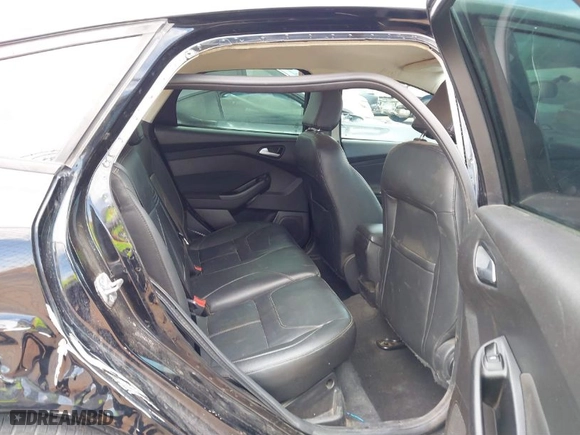 2016 Ford Focus SE with VIN 1FADP3K24GL343874, listed as a IAAI auction lot 41803724 with 110,892 mi miles. Bid and sale history available at carsss.com. Image 8.