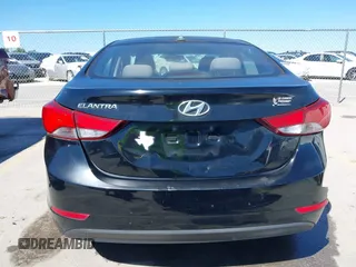 2016 Hyundai Elantra SE с VIN KMHDH4AE1GU546526, выставлен на аукционе IAAI как лот 42088729 с пробегом 109 242 миль миль и . История ставок и продаж доступна на DreamBid. Изображение 16.