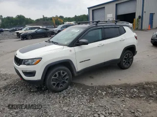 2019 Jeep Compass Trailhawk с VIN 3C4NJDDB5KT671613, выставлен на аукционе Copart как лот 61023125 с пробегом 64 793 миль миль и Списание • Salvage title. История ставок и продаж доступна на DreamBid. Изображение 1.