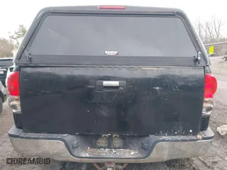 2007 Toyota Tundra SR5 with VIN 5TBBV54187S454250, listed as a IAAI auction lot 41805487 with 164,020 mi miles. Bid and sale history available at carsss.com. Image 16.