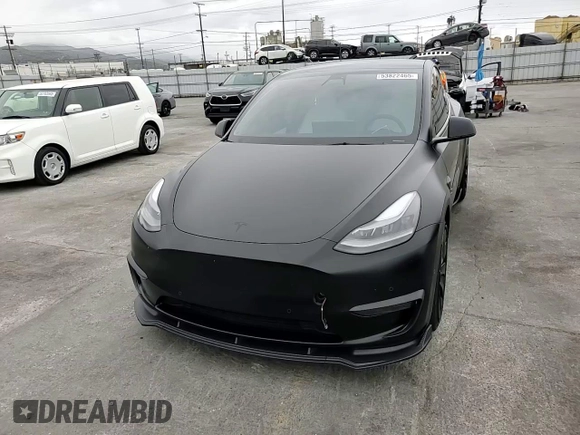 2022 Tesla Model Y Performance with VIN 7SAYGDEF7NF318647, listed as a Copart auction lot 53822465 with 38,724 mi miles and Salvage title. Bid and sale history available at DreamBid. Image 11.