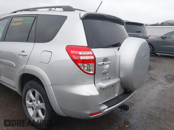 2011 Toyota RAV4 Ltd with VIN 2T3DK4DV7BW054614, listed as a IAAI auction lot 41815327 with 203,775 mi miles. Bid and sale history available at carsss.com. Image 21.