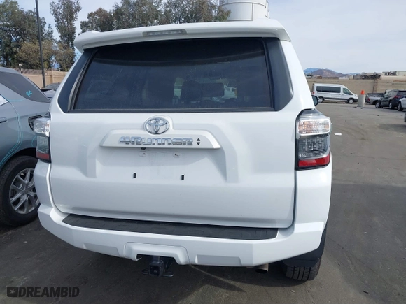 2022 Toyota 4Runner SR5 Premium with VIN JTENU5JR2N6022487, listed as a IAAI auction lot 41398451 with 52,048 mi miles. Bid and sale history available at carsss.com. Image 16.