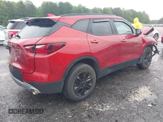 2021 Chevrolet Blazer LT z VIN 3GNKBCRS8MS563912, wystawiony jako IAAI lot #42209536 z przebiegiem Nie podano mil oraz . Historia ofert i sprzedaży dostępna na DreamBid. Obrazek 4.