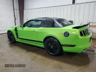2014 Ford Mustang V6 with VIN 1ZVBP8EM2E5220214, listed as a Copart auction lot 51062465 with 45,405 mi miles and Salvage Title. Bid and sale history available at carsss.com. Image 2.
