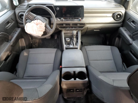 2024 Chevrolet Colorado 4WD Trail Boss with VIN 1GCPTEEK0R1112043, listed as a Copart auction lot 87458074 with 0 mi miles and Salvage Title. Bid and sale history available at carsss.com. Image 8.