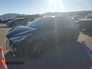 2022 Toyota C-HR XLE with VIN NMTKHMBX1NR146123, listed as a Copart auction lot 83105634 with 0 mi miles and Salvage Title. Bid and sale history available at carsss.com. Image 1.